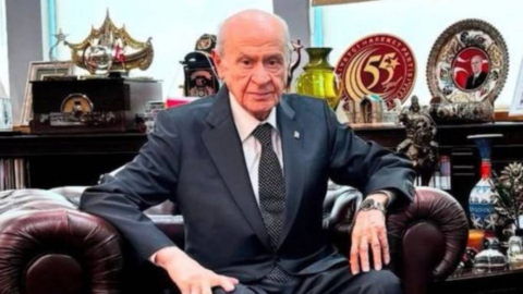 Bahçeli'den CHP'ye sert eleştiri: 'CHP’nin siyaseti, milletin egemenlik haklarıyla çatışıyor' 