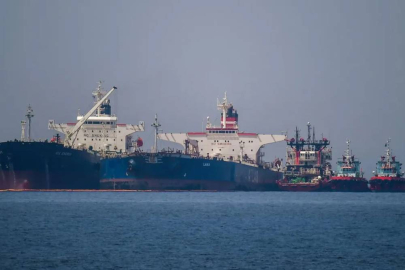 Rusya, Yunanistan'a ait petrol tankerine el koydu