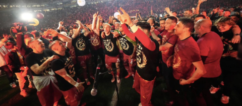 Galatasaray, Türkiye’nin ilk 5 yıldızlı takımı oldu.