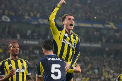 Kadıköy de Stuttgart  çimlere gömüldü