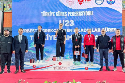 Trabzon’dan güreşte çifte şampiyonluk