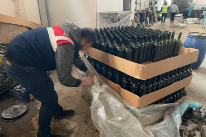 Bursa İznik’te kaçak içki imalathanesine darbe