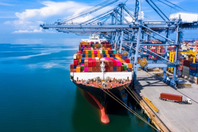 İhracat birim değeri yüzde 13 arttı... Aralık'ta ithalat hız kesti