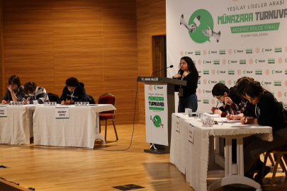Yeşilay'ın lise münazaralarında 'Akdeniz Bölge Finali' tamamlandı