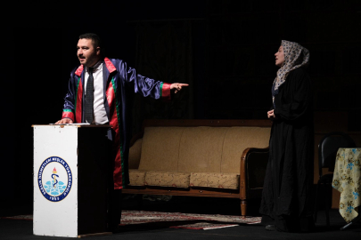 Bursa Yıldırım’da 28 Şubat tiyatroyla anlatıldı