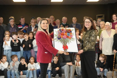 Eskişehir'de miniklerden büyük yüreklere dokunan ziyaret