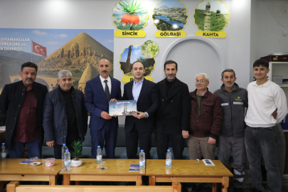 İzmit Belediyesi'nden derneklere nezaket turu