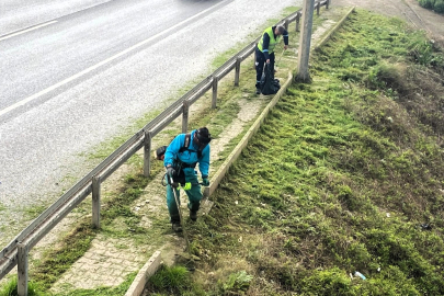 Kocaeli’de yol ve kaldırımlarda temizlik seferberliği