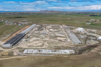 Van sebze haline kavuşuyor